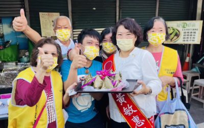 勇媽黃敏惠拼連任市場拜票 施政以人民為最大考量 勇媽黃敏惠拼連任市場拜票 施政以人民為最大考量