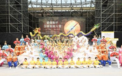 擺脫感覺統合失調障礙!女孩展演功夫扇為世界祈福 擺脫感覺統合失調障礙!女孩展演功夫扇為世界祈福