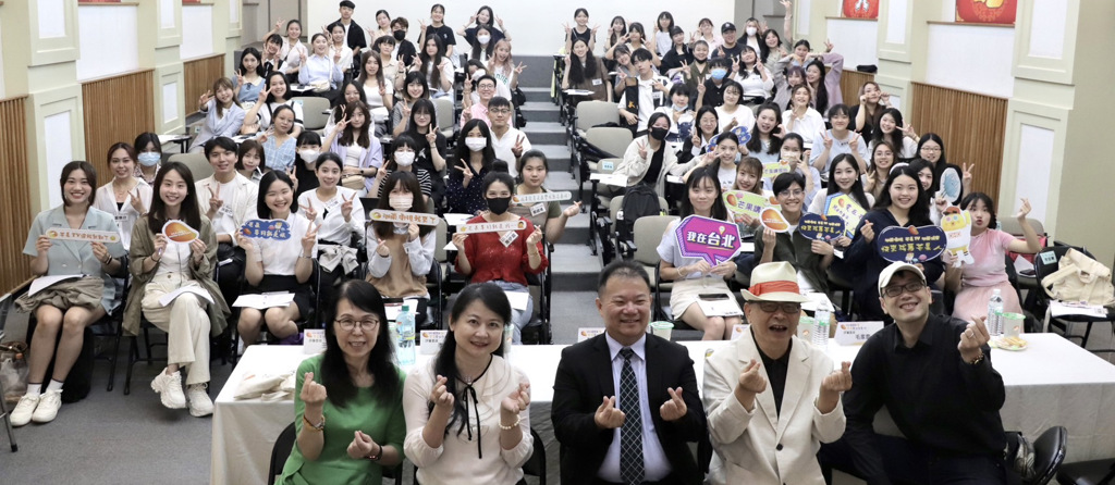 過三關搶湖南衛視實習黃金門票　錄取準芒果人名單出爐
