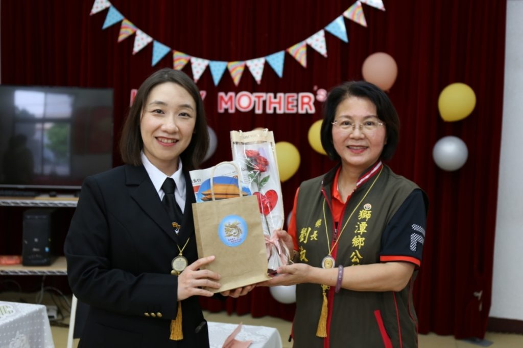 春暉五月 太極門苗栗道館29週年感恩茶會洋溢溫馨祥和 春暉五月 太極門苗栗道館29週年感恩茶會洋溢溫馨祥和