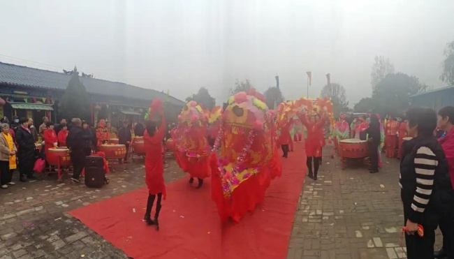 祥瑞聖典祈   澤恩萬世吉   洛龍區上元關帝廟地藏殿落成暨聖像開光慶典法會隆重開幕