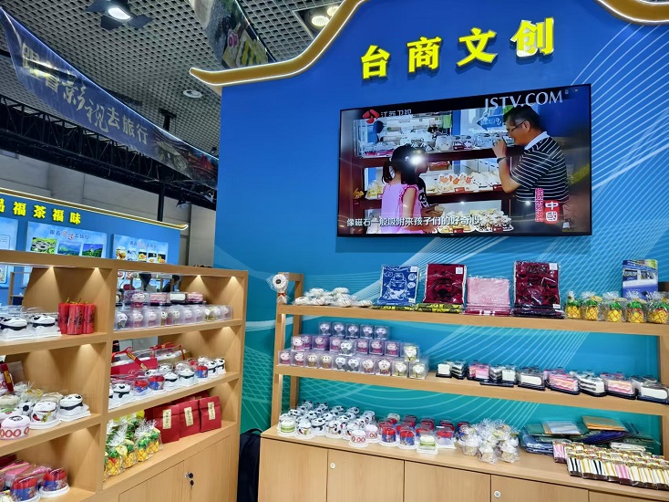 台灣主持新秀深度體驗福州文化 漆藝與水鄉美景激發比賽靈感 台灣主持新秀深度體驗福州文化 漆藝與水鄉美景激發比賽靈感