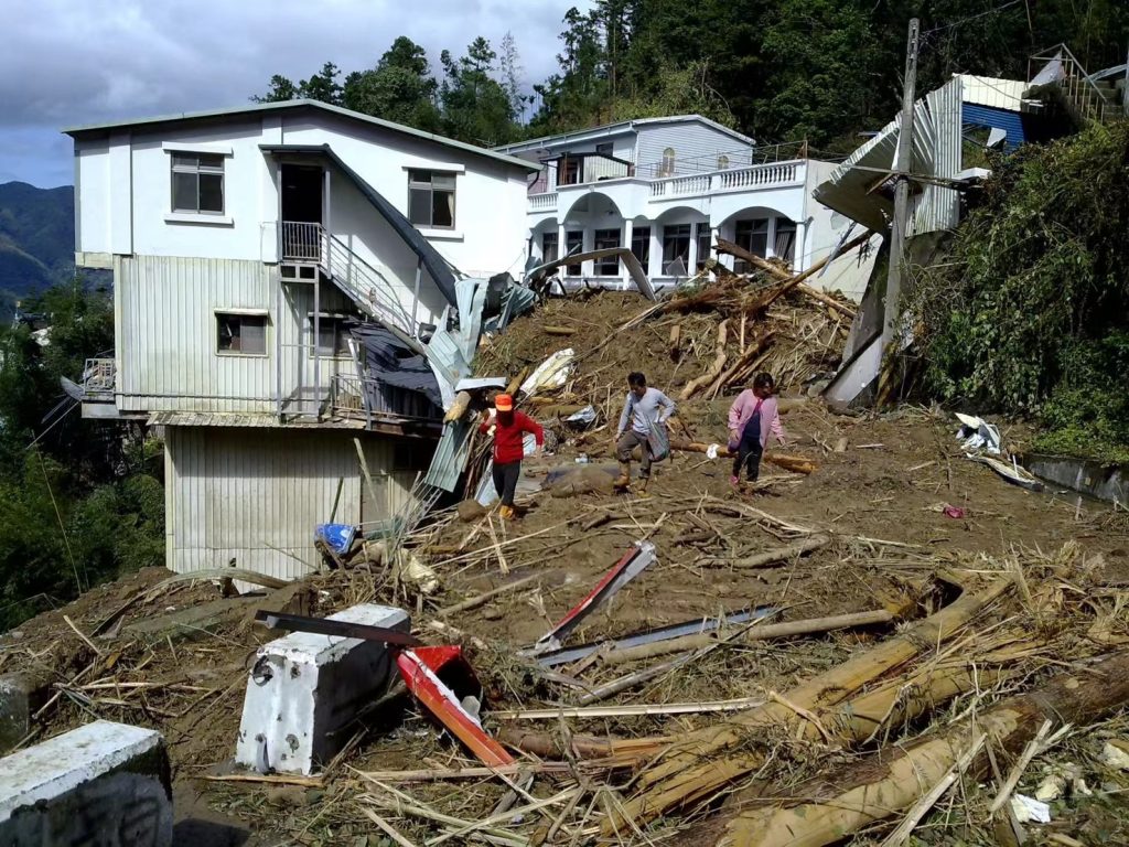 瑞里青葉山莊挺過莫拉克88風災土石流摧殘　二代接手蛻變成希臘地中海風格民宿