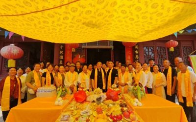 福建泉州關公文化使者王瑜鈿一行赴洛參加關公誕辰紀念活動