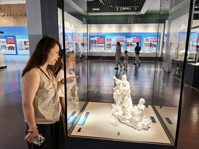 中國閩臺緣博物館三展齊開:以史為鑒話同心 共繪兩岸家國情 中國閩臺緣博物館三展齊開:以史為鑒話同心 共繪兩岸家國情