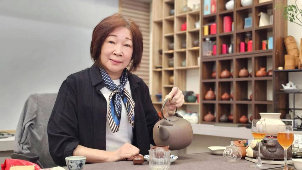 享譽兩岸茶藝師謝明素　台灣蜜香黃金紅茶創始者全中國500大茶藝師大賽唯一台灣評審及導師