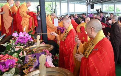 慈明高中55周年校慶　常露上人主持浴佛祈福盛會普天同慶